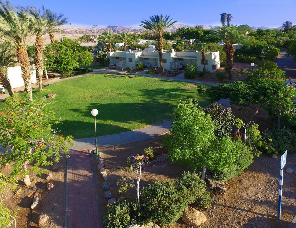 Eilot Kibbutz Country Lodging Eilat Exteriör bild